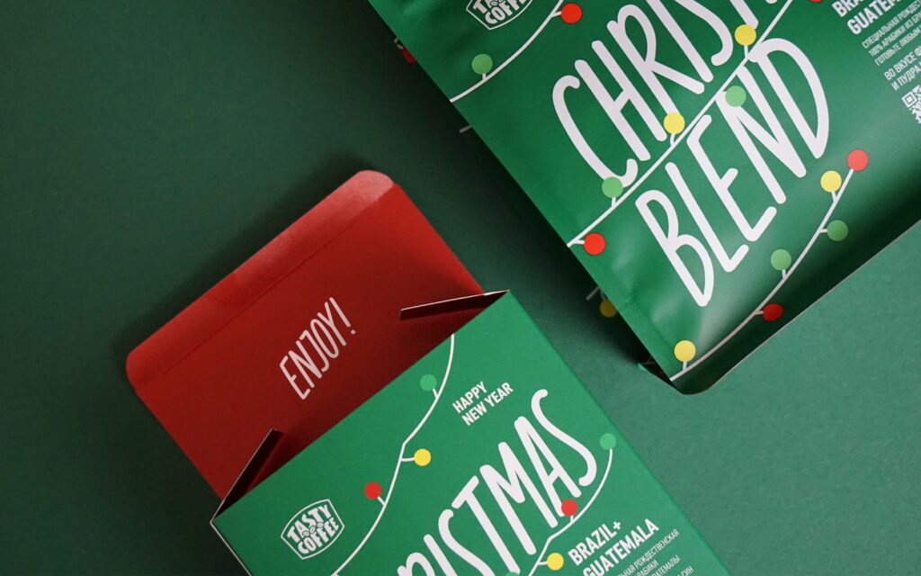 Дизайн линейки упаковки рождественской смеси Tasty Coffee